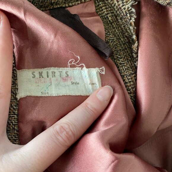 VINTAGE Wool Blend Wrap Skirt Khaki Colour Tartan Style Print, Great Condition - Picture 2 of 12